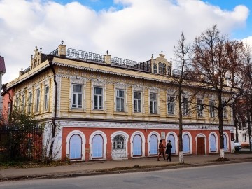 House of merchant Naumov